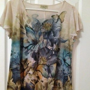 Short Sleeved Top